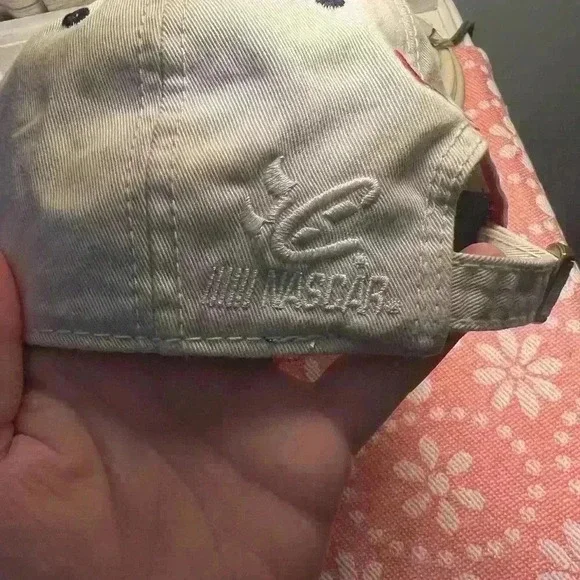 Chase DuPont Jeff Gordon hat - Picture 4 of 6